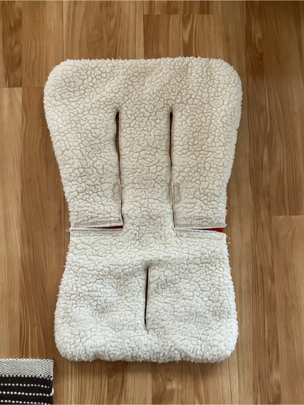 BOB fuzzy stroller liner